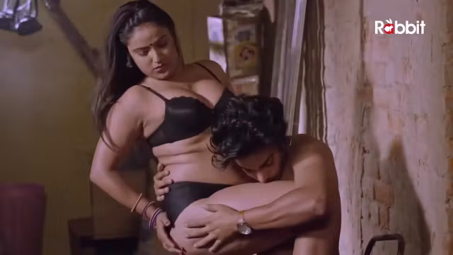 Luscious Slutty Indian Babe