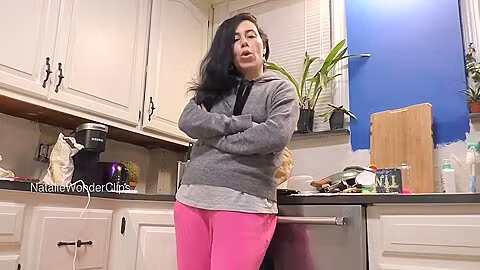 Natalie Wonder – Step mommy Needs It In Her Ass