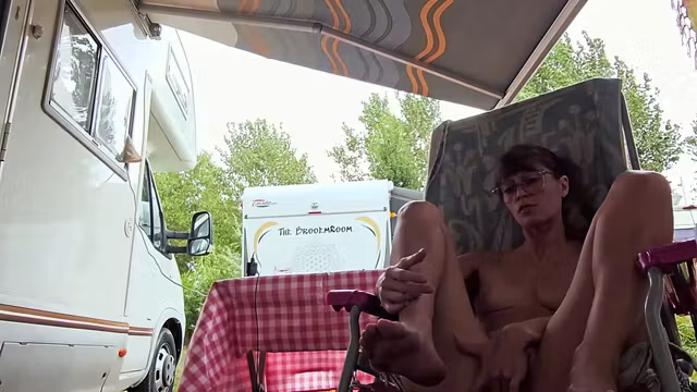 Alma Sol - Morning Workout At Nudist Camping: Fingering Squats And Squirt