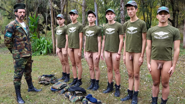 Soldier Fuckfest Ends With Them Covered in Cum - MilitaryDick