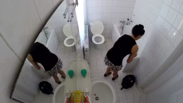 girl shower Porn toilet
