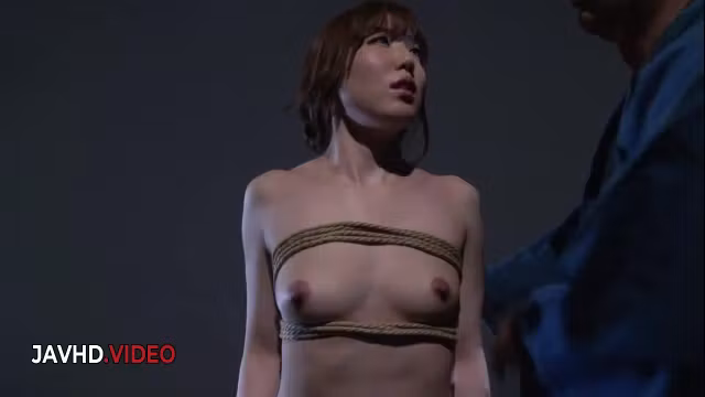 Japanese Rope Artistry with Rina's Intimate Performance