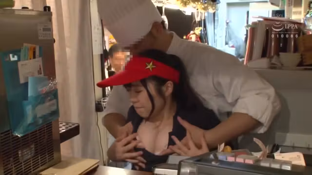 Asian Japanese Amateur Has Deep Throat