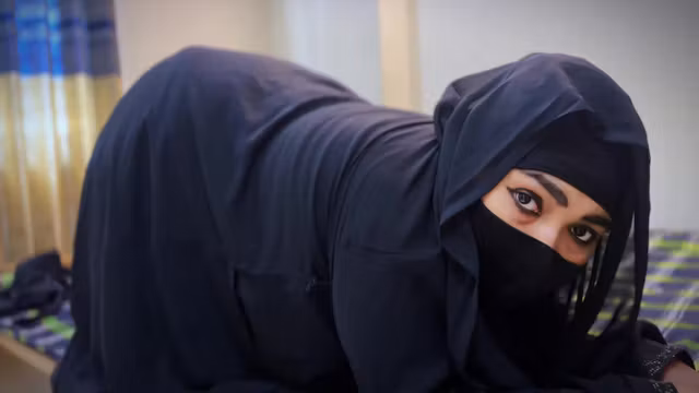 Muslim Arab Milf Unsatisfied Aunty Gets Rough Anal Fucked When Stepuncle Go To Next Room!