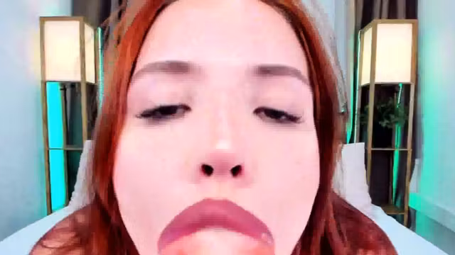 Pretty Chick Loves Sucking Her Dildo