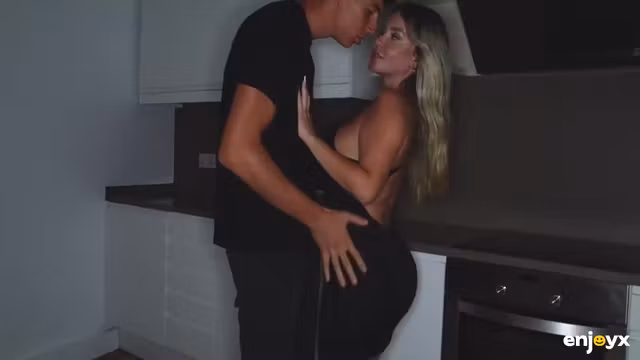 Brilliant And Brady Buds Milf And Boy Video