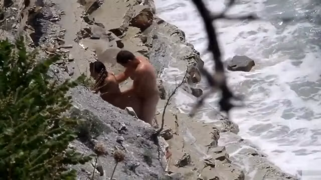 Lazy brunette maid has her wet hole plowed at the beach of Crimea