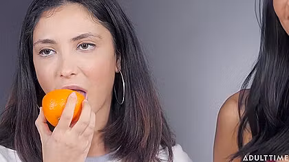 The Oral Experiment: Emily with Jane Wilde and Emily Willis