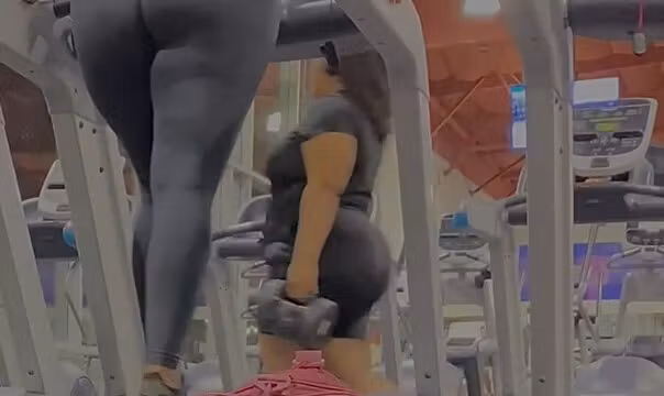 Latina gym candid ass