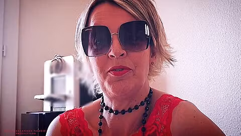 Oh Fuck Slutty !! Stepmom Loves Anal Sex Her Husband No, She Tries To See If Her Stepson Wants Try ?
