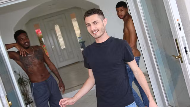Robbie Caruso, Knockout & Leon Redd - DogFartNetwork