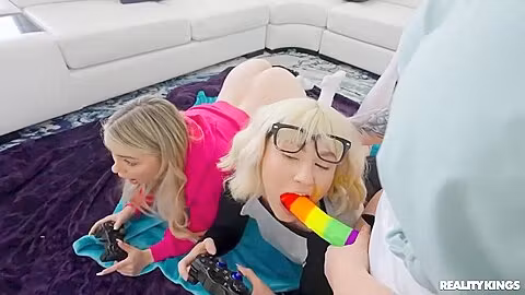 Haley Spades, Abigaiil Morris And Cara May Are Enjoying Dildos