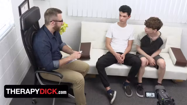 Approach Lollipop - Stepsiblings James And Zayne Seem To Have An Odd Stress Toward Each Other