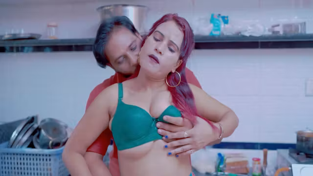 Super Sexy Newly Married Bhabhi Fucked Hard By Her Devar In The Kitchen