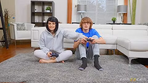 Naughty Goth teens 18+ Threesome Sex
