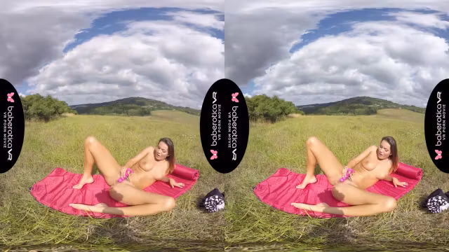 Vanessa Decker And Virtual Reality In Solo Girl Masturbates Outdoors, In Vr