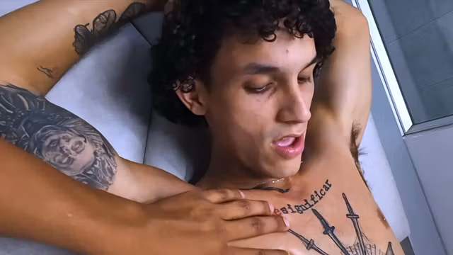 Nicolas Herrera - Handjob Casting