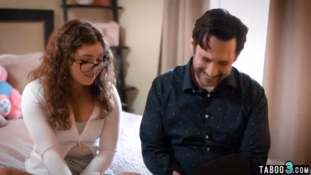 Tommy Pistol And Leana Lovings - Guy Nailing Associates Coed Stepdaughter