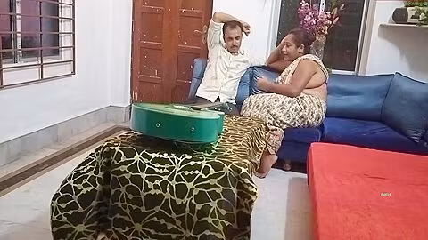 Beautiful Kamwali Bhabhi Fucking With Boss! Desi Xxx