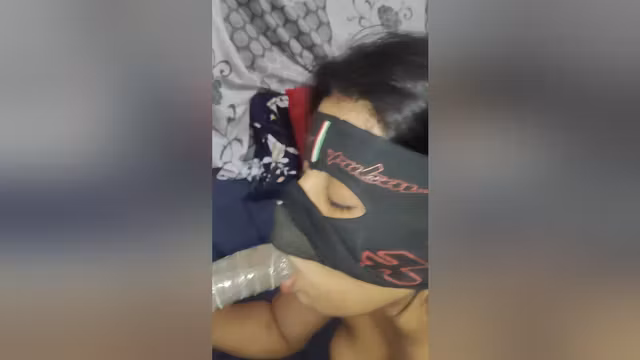 Pizza Delivery Boy Ke Sath Bhabhi Ne Kiya Sex