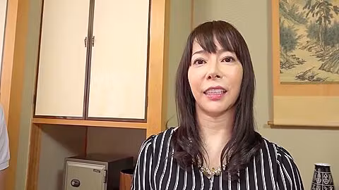 H080g03 Av Appearance Document Of A Beautiful Celebrity Wife With Black Hair And Neat And Clean