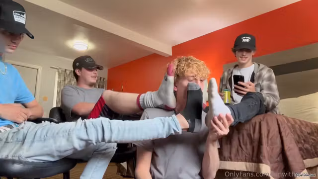 Sneaker boys socks party