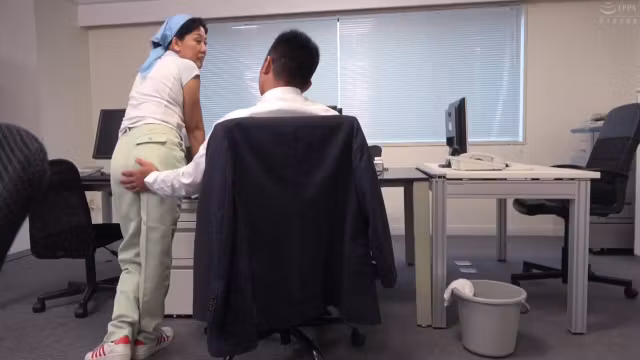 04H0523-Sexually harassing the cleaning lady in the office alone and having her suck the cock