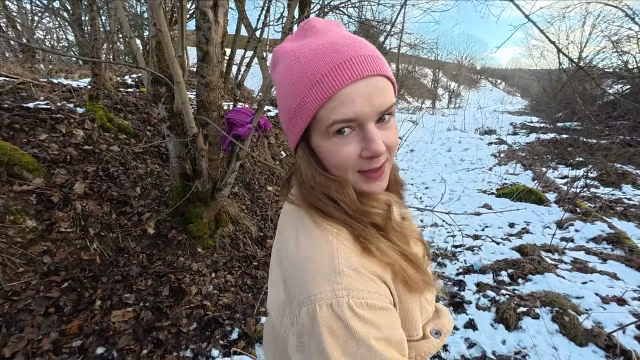 elle prend la pisse sur le cul apres l anal