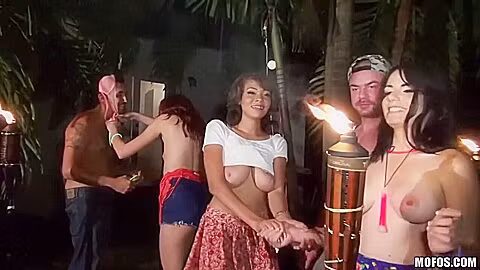 Three teen 18+ Whores Fuck On Camera - Ashlyn Molloy, Cassidy Banks And Alexis Blaze