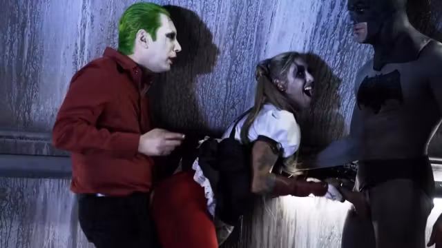 Anal gangbang in Suicide Squad parody