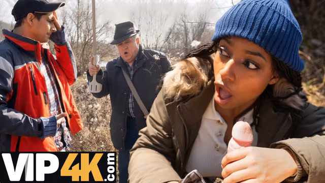 HUNT4K. We were caught by strangers during blowjob in public