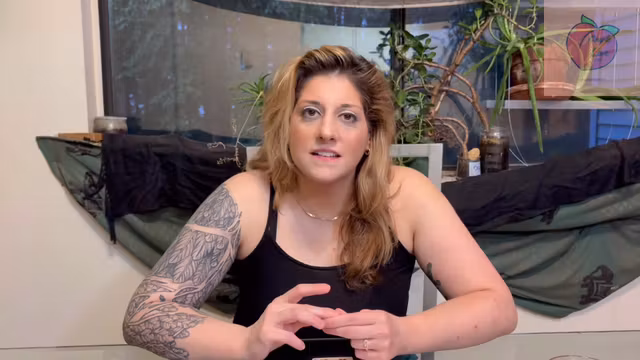 I Played Truth Or Dare With My Hot Stepmom Game Escalates To Blowjob Tease & Tit Cumshot