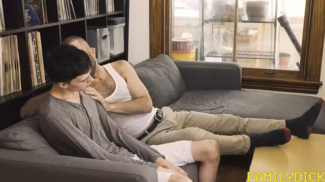 A Special Massage - FamilyDick