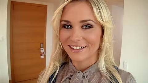 Laura Crystal Pov (720)