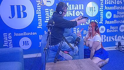 Andrea Pardo Cums 5 Times! In A Row On The Sex Machine At Juan Bustos Podcast