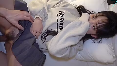 Limited [#79] A Beauty student 18+ In A Region With Little Experience.even Though It Is Neat And Pure, It Gets Wet!the Raw Etch Is Too Comfortable And Vaginal Cum Shot While Being In Close Contact With The Uterus Both Memories - Teaser Video