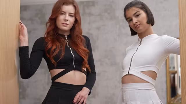 Redhead Luna Rishi + Muslim Effy End - Hard GROUP Fuck ( Only