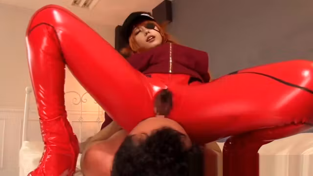 Queening cosplay nippon fucked through pants