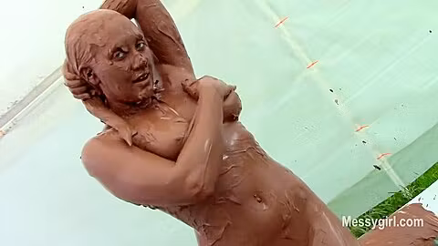 Country Mud Amy