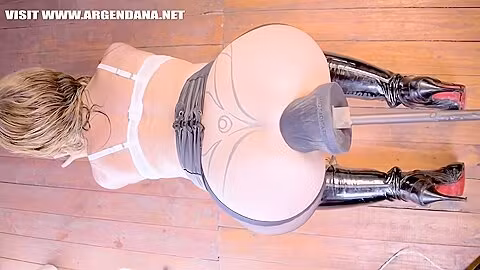 Anal Slut Takes Huge Fucking Machine In The Ass