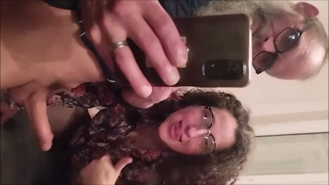 il fais baiser sa salope andalouse par deux mecs