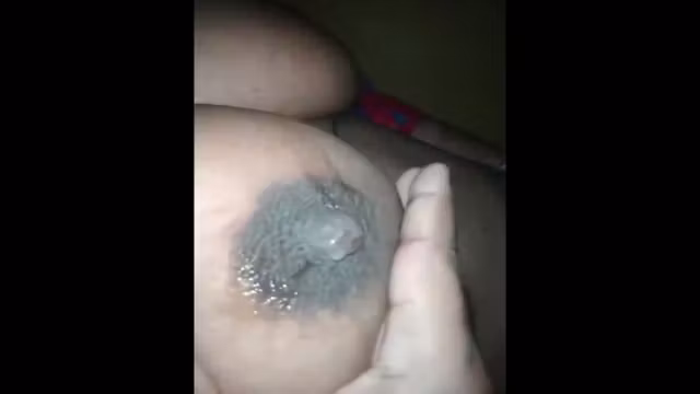 Indian Village Honry Bhabi Boobs Press Milk