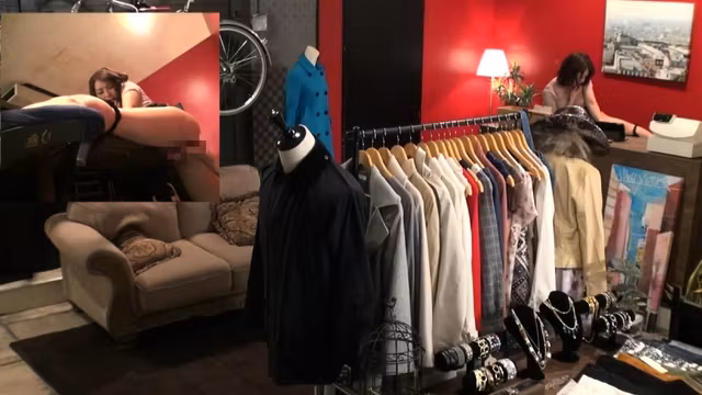 Risky public sex in Japanese clothing shop Tsubasa Hachino