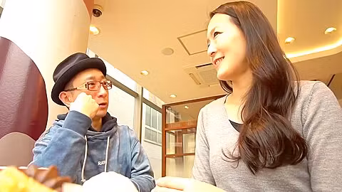 Picking Up A Beautiful Woman: I Am A Little Older Than Your Usual... Is That Ok? 2