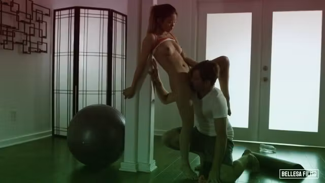 Eporner Exclusive Lulu Chu - Petite Girl In Yoga Pants