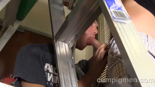 Atlas Evans Sucks Off Nick Long - CumPigMen