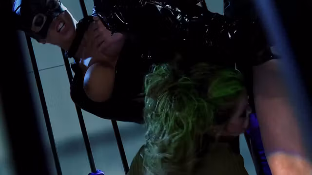 Katwoman Gets Her Pussy And Mouth Stuffed In Wild Prison