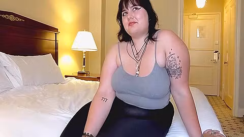 Brand New 18 Yr Old Squirts In Porn Audition