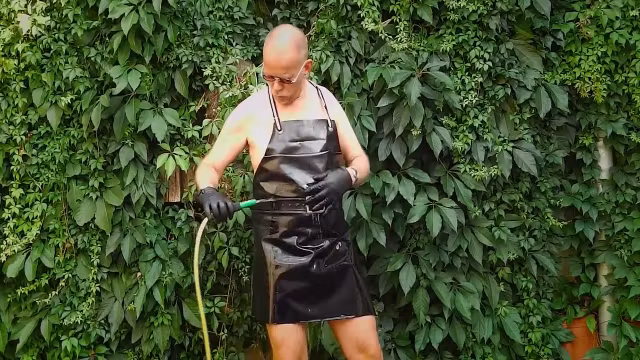 The Horny Rubber Gardener 26 (wet Play & Piss)