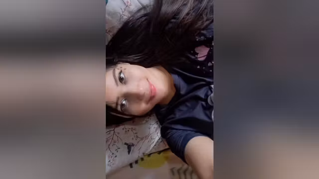 Colombian Influencer Masturbates And Touches Her Tits